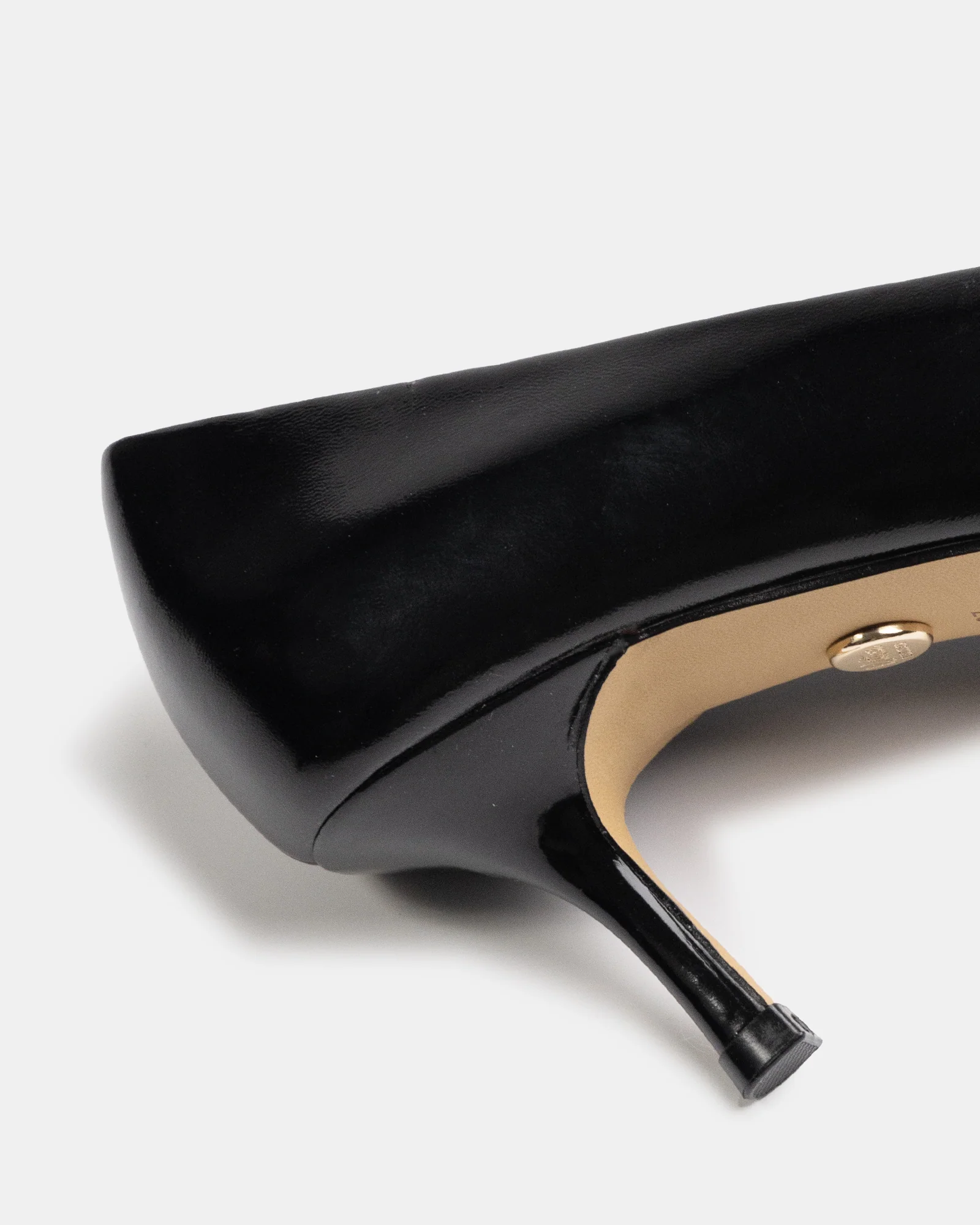 Maine Black Shiny Leather Pump - Image 3