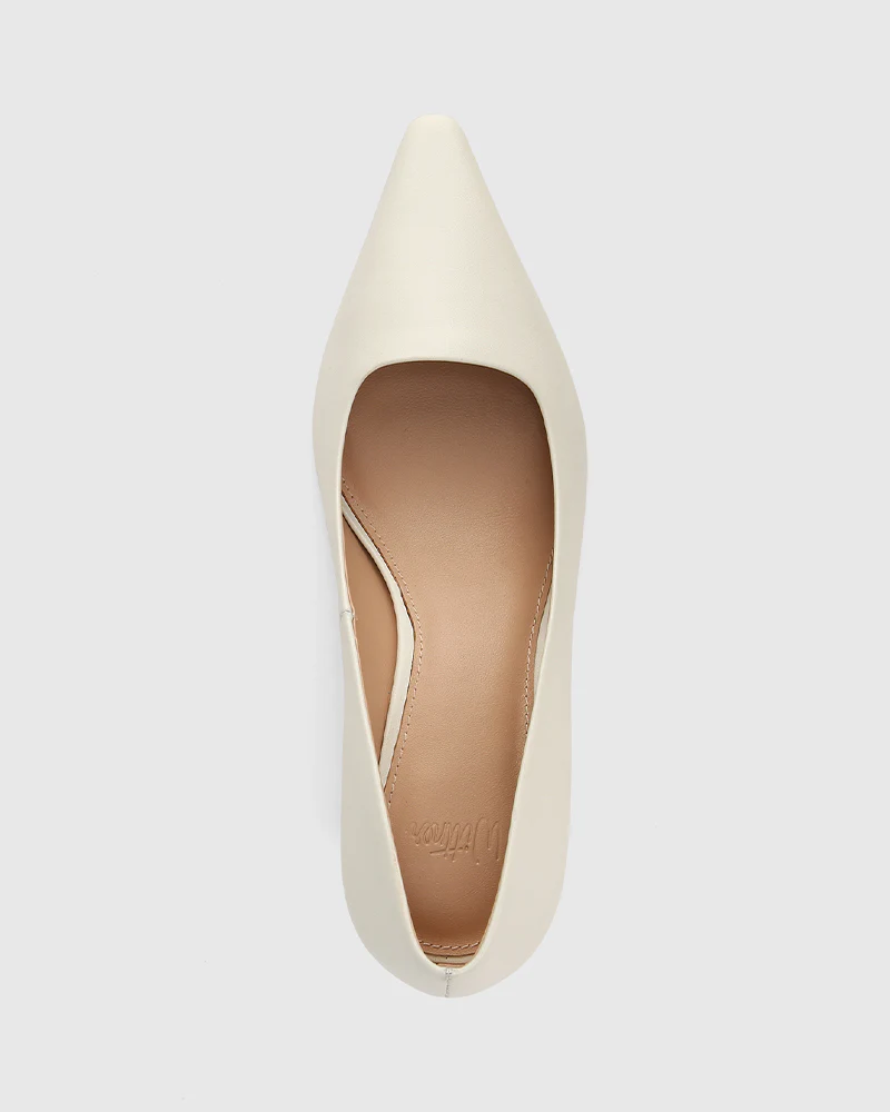 Maine Off White Leather Pump - Image 5