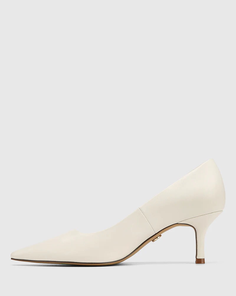 Maine Off White Leather Pump - Image 7