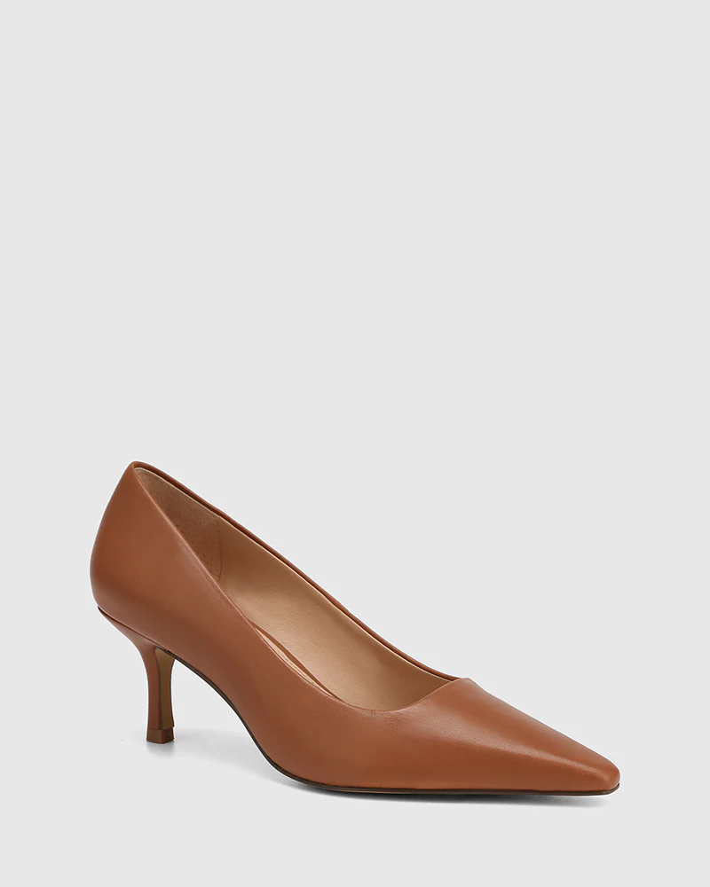 Maine Warm Cinnamon Leather Pump - Image 2
