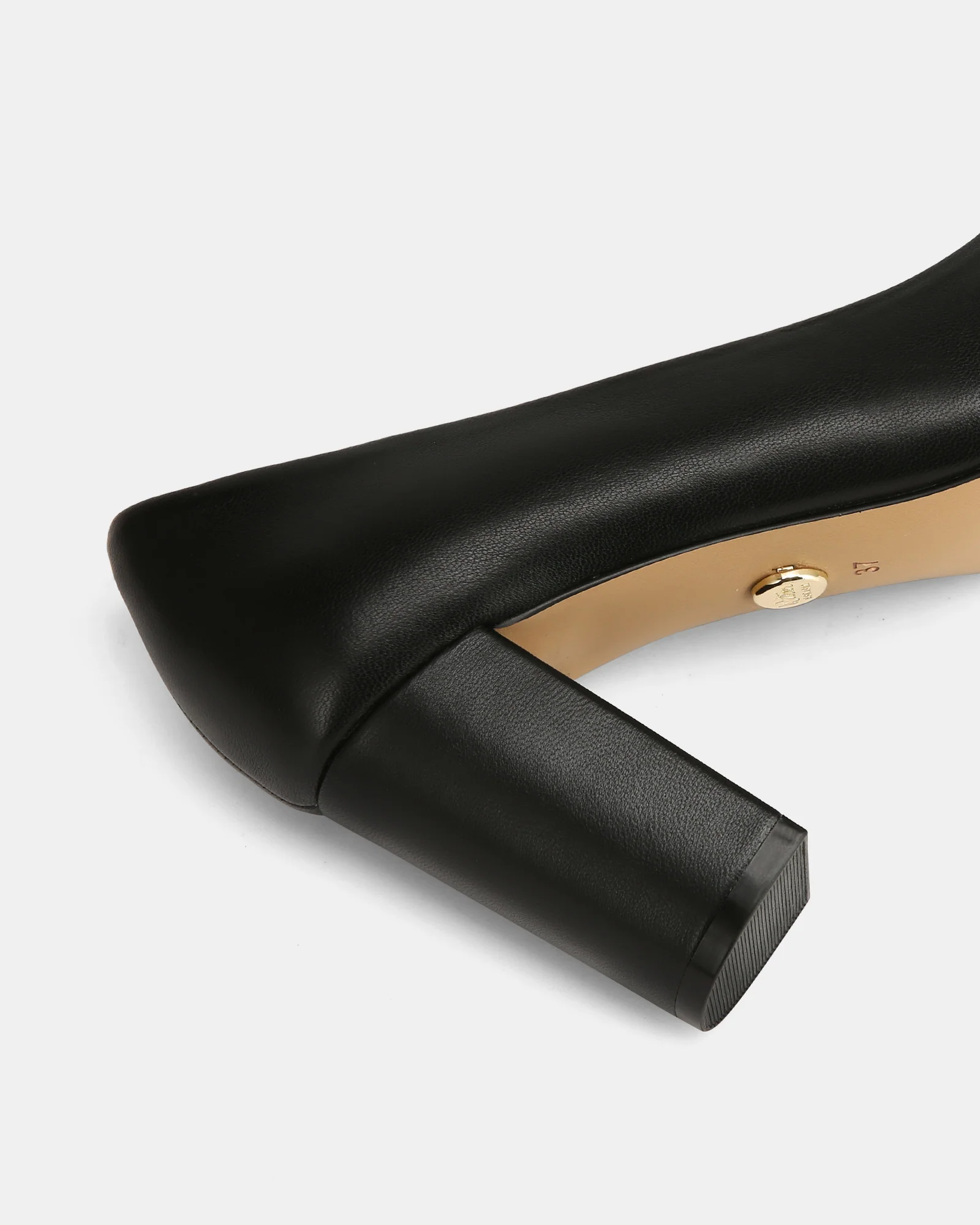 Sara Black Leather Pump - Image 3