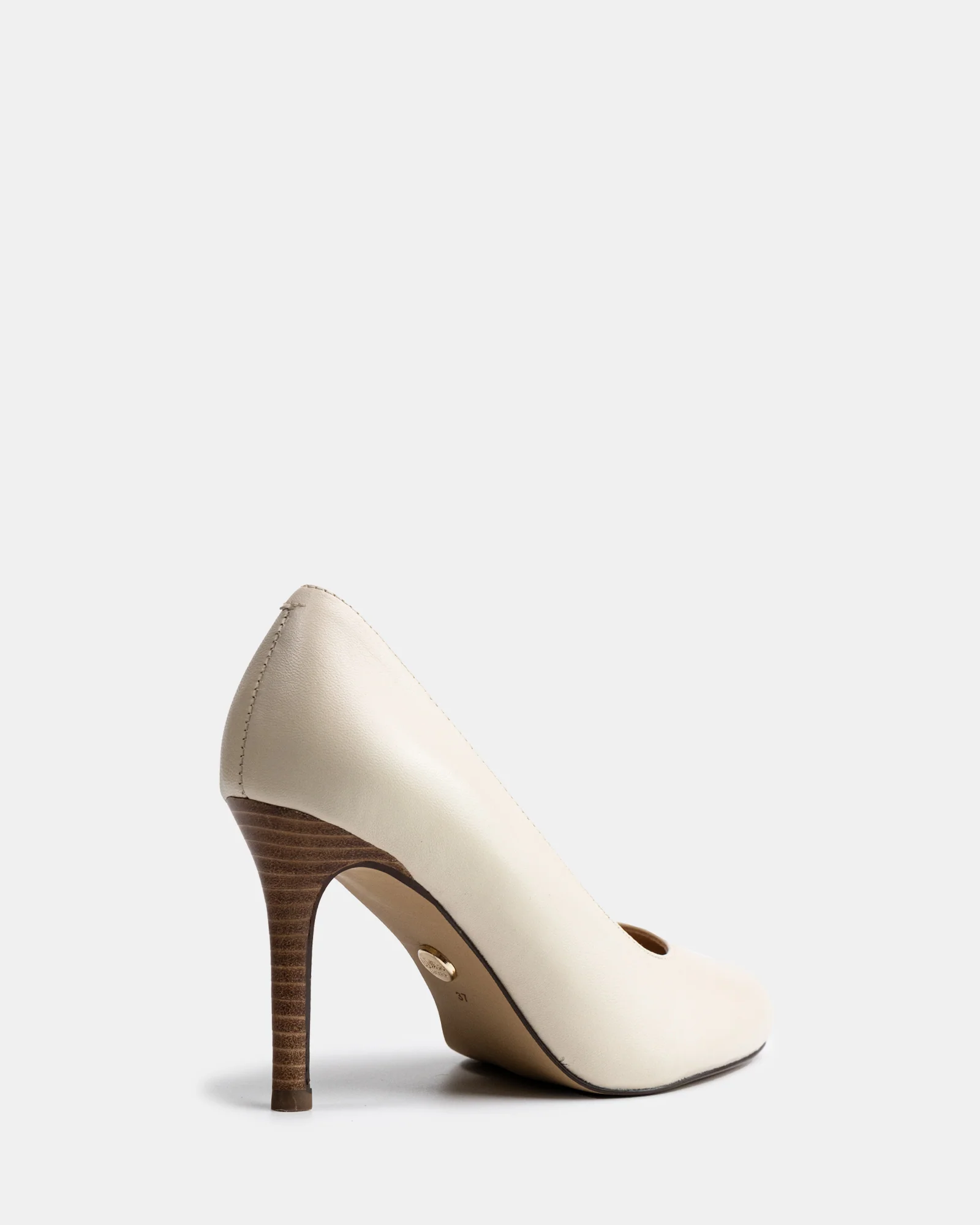 Tash Vintage Ivory Leather Stiletto Pump - Image 4