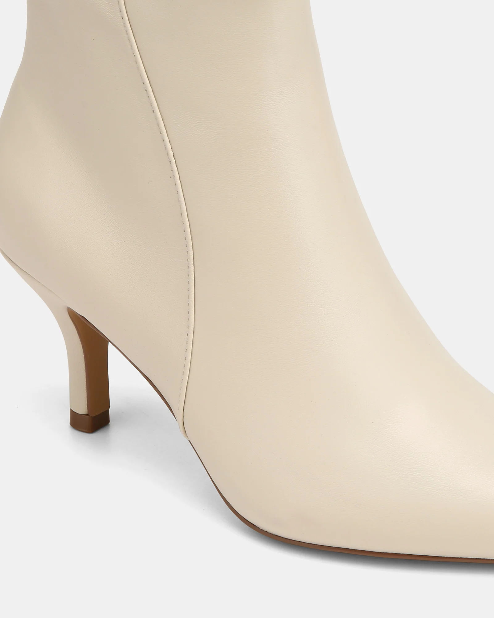 Tiara Ecru Leather Ankle Boot - Image 3